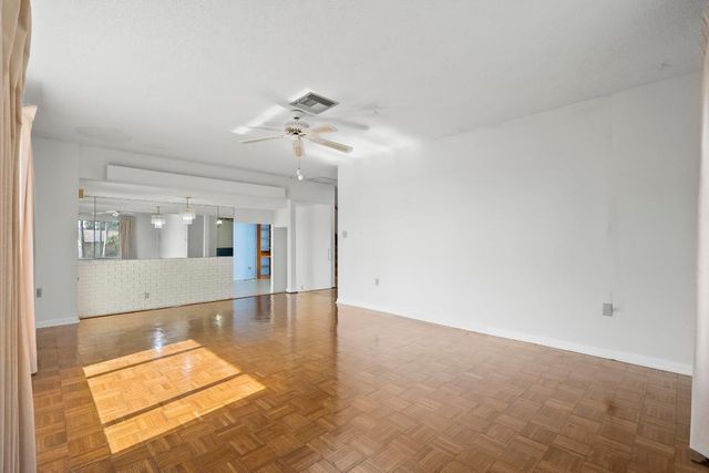 3905 Flag Drive, Palm Beach Gardens, FL 33410