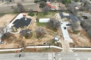 7521 Chapman Rd, North Richland Hills, TX 76182
