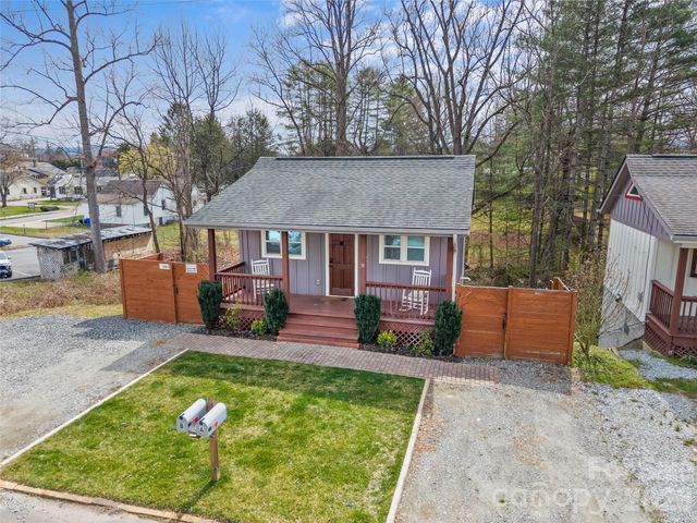 175 Duckworth Avenue A and B, Brevard, NC 28712