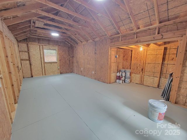 261 Lone Laurel Trail, Hendersonville, NC 28792