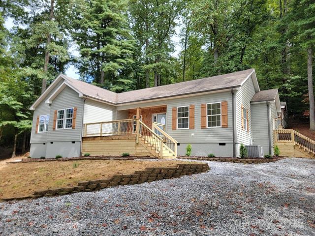 261 Lone Laurel Trail, Hendersonville, NC 28792