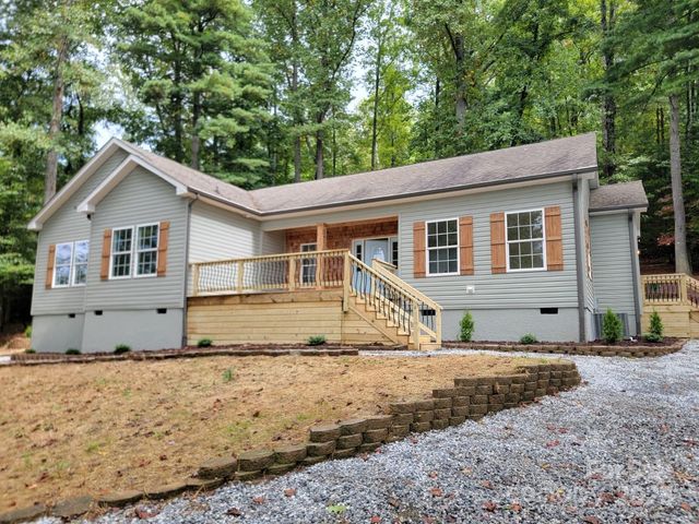 261 Lone Laurel Trail, Hendersonville, NC 28792