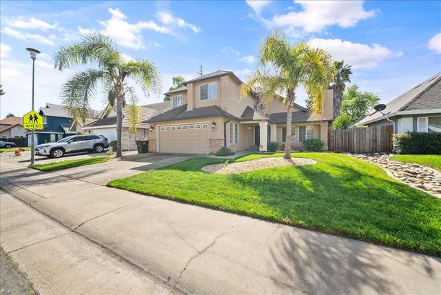 6012 Laguna Park Dr, Elk Grove, CA 95758