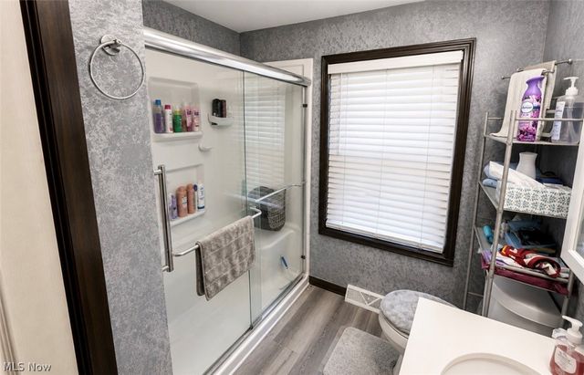 375 E Huston Street, Barberton, OH 44203