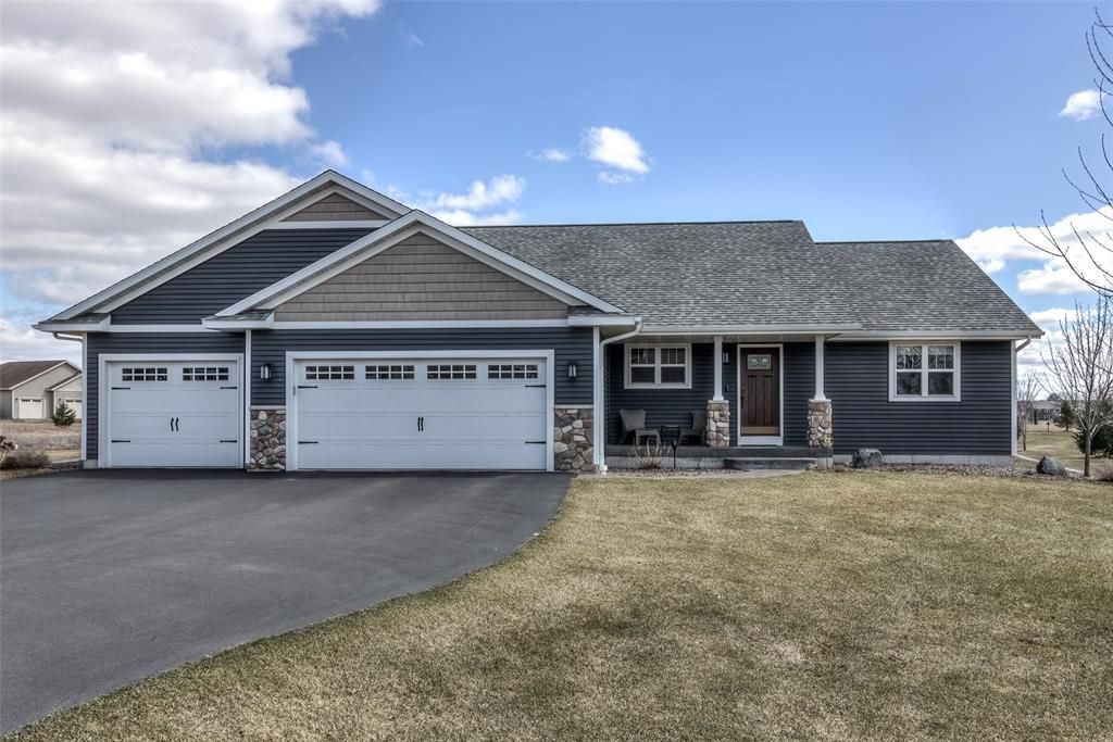 17363 109th Avenue, Chippewa Falls, WI 54729
