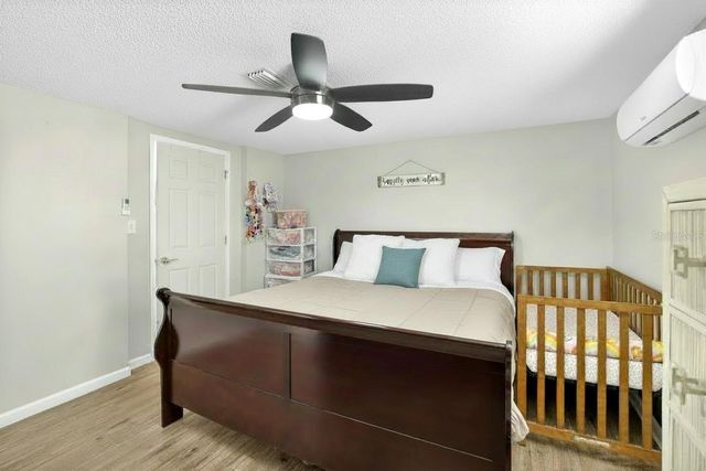 304 4TH AVENUE NW, Ruskin, FL 33570