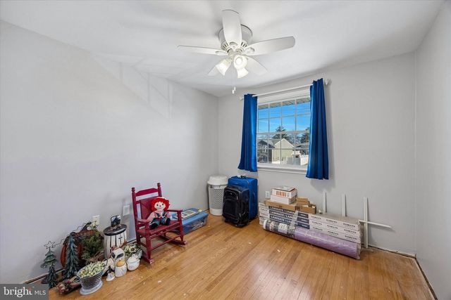 37 SUNNYBROOK RD, Stratford, NJ 08084