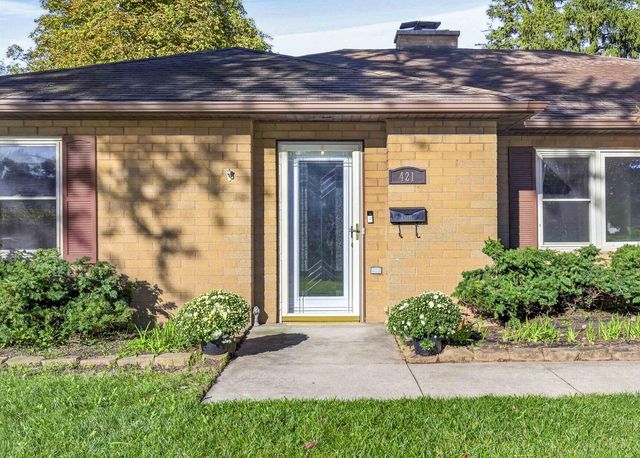 421 S LAKE STREET, Neenah, WI 54956