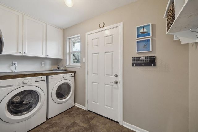 6015 Dumfries Drive, Houston, TX 77096