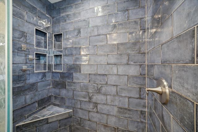 6015 Dumfries Drive, Houston, TX 77096