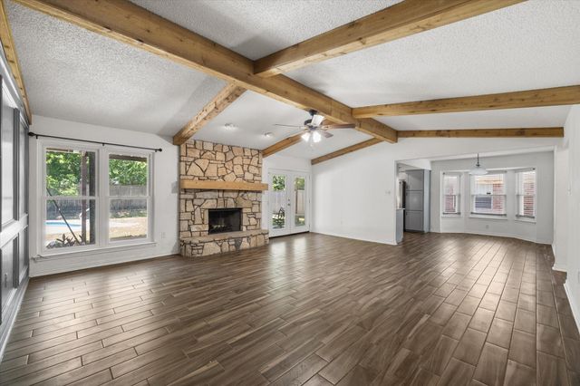 4711 N Prairieview Court, Arlington, TX 76017
