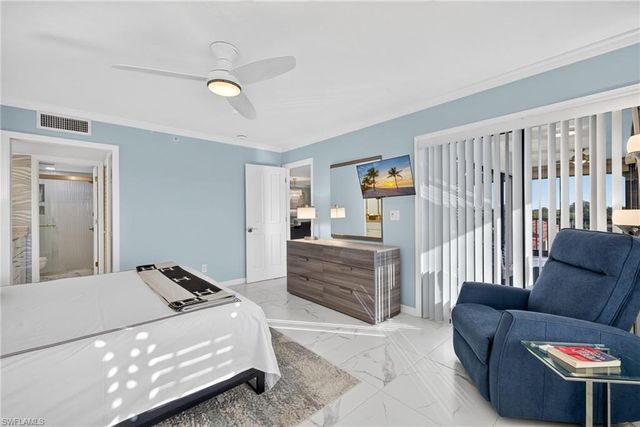 6060 PELICAN BAY BLVD 505, Naples, FL 34108