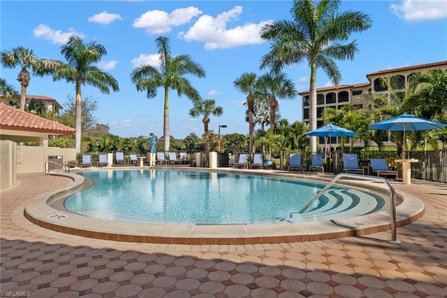 6060 PELICAN BAY BLVD 505, Naples, FL 34108