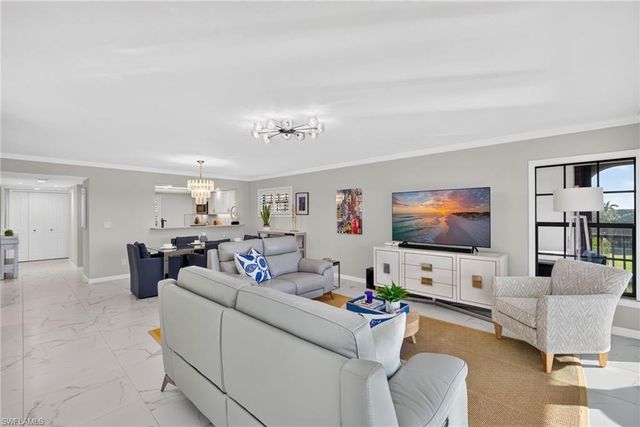 6060 PELICAN BAY BLVD 505, Naples, FL 34108