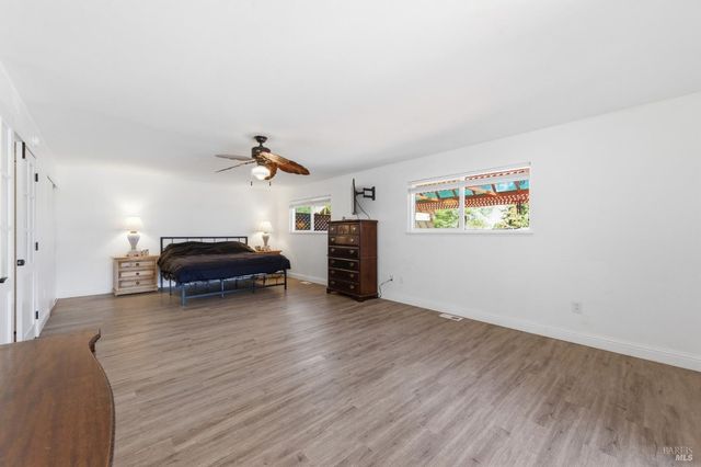 5174 Blank Rd, Sebastopol, CA 95472