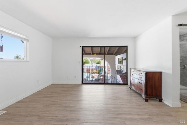 5174 Blank Rd, Sebastopol, CA 95472