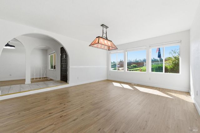 5174 Blank Rd, Sebastopol, CA 95472