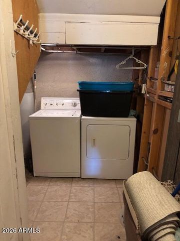 120 W Fourth St -- S, St Johns, AZ 85936