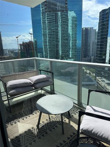 1300 Brickell Bay Dr 2213, Miami, FL 33131
