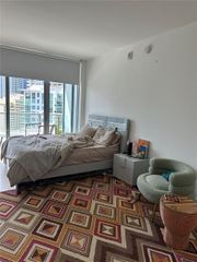 1300 Brickell Bay Dr 2213, Miami, FL 33131