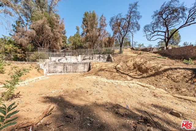 2344 Laguna Circle Drive, Agoura, CA 91301