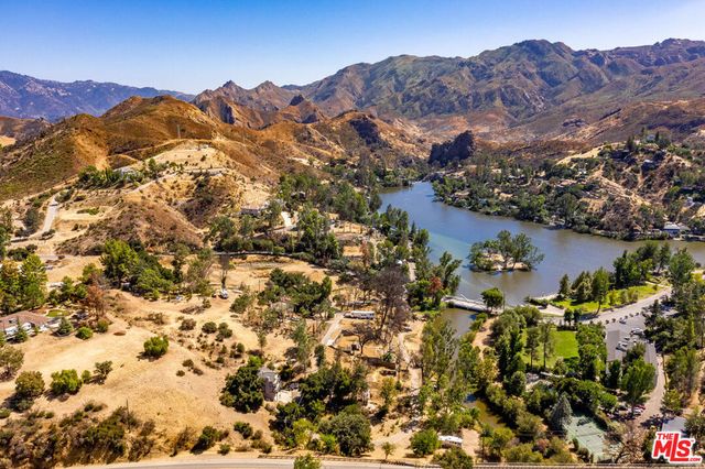 2344 Laguna Circle Drive, Agoura, CA 91301