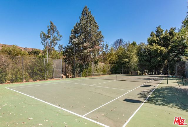 2344 Laguna Circle Drive, Agoura, CA 91301