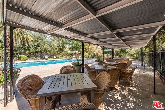 2344 Laguna Circle Drive, Agoura, CA 91301