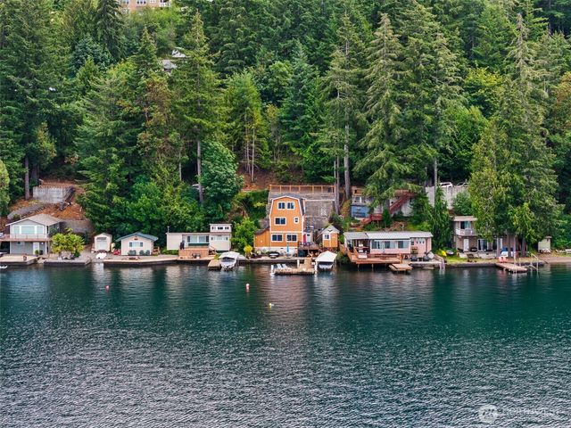 1119 Summit Lake Shore Road NW, Olympia, WA 98502