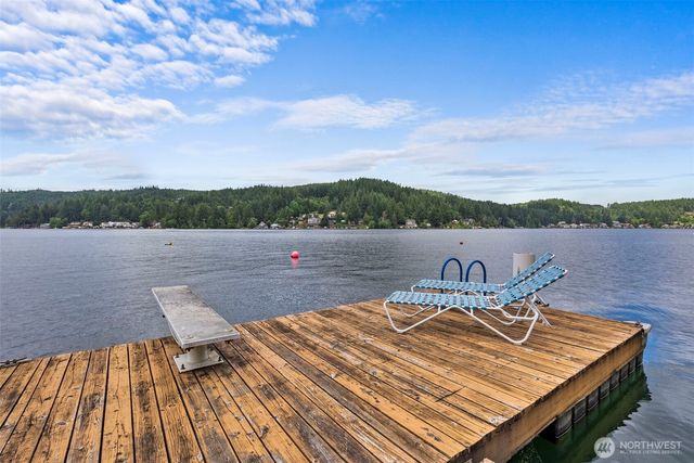 1119 Summit Lake Shore Road NW, Olympia, WA 98502