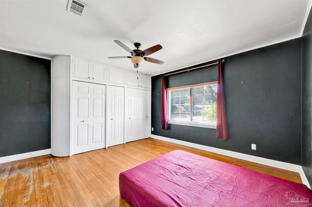2016 E Scott St, Pensacola, FL 32503