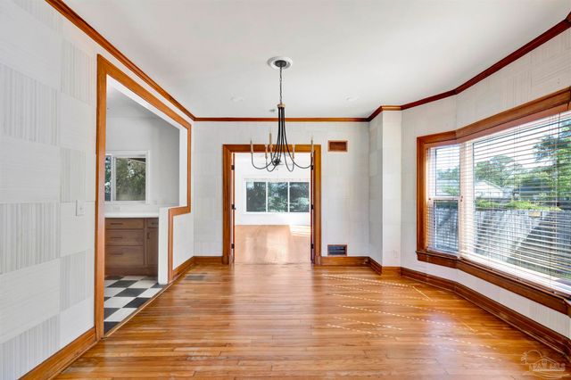 2016 E Scott St, Pensacola, FL 32503