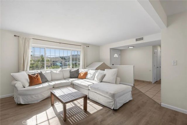 191 Dena, Newbury Park, CA 91320