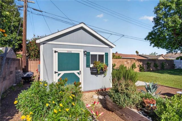 191 Dena, Newbury Park, CA 91320