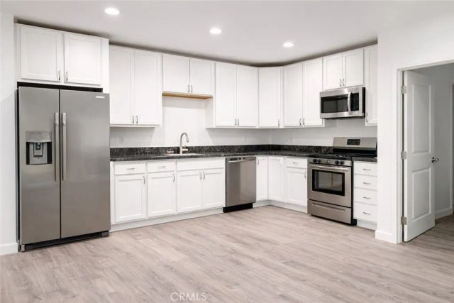 191 Dena, Newbury Park, CA 91320