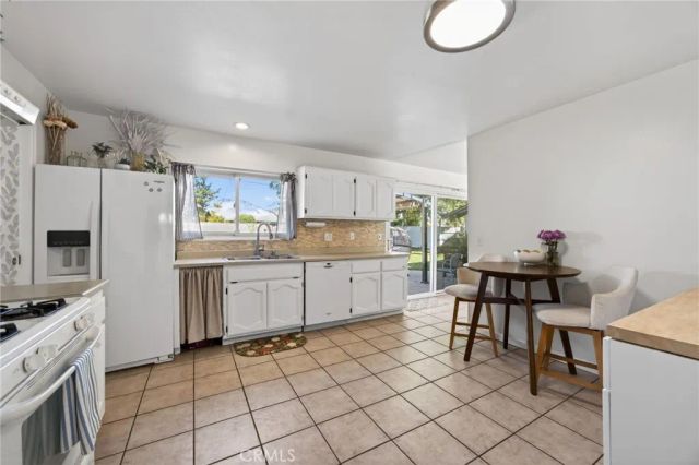 191 Dena, Newbury Park, CA 91320