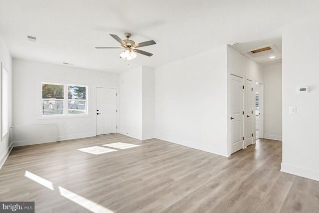 277 WHITE OAK RD, Fredericksburg, VA 22405