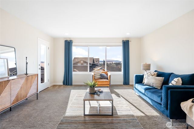 5434 Lasiandra Drive, Blaine, WA 98230