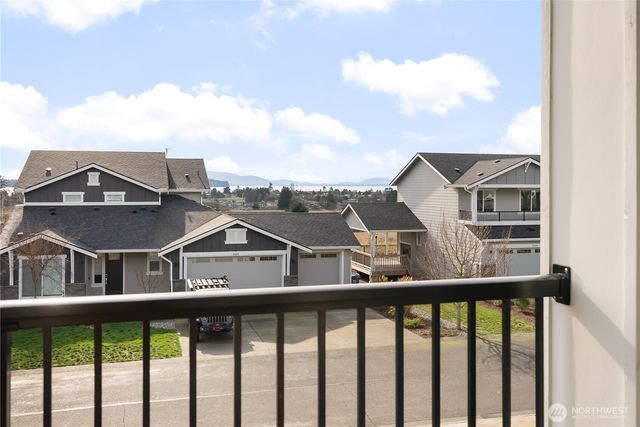 5434 Lasiandra Drive, Blaine, WA 98230