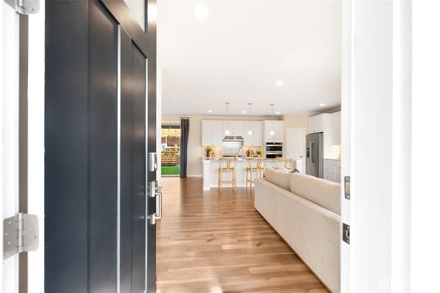 5434 Lasiandra Drive, Blaine, WA 98230