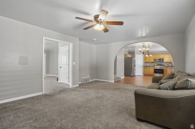 8224 S OAK DR, West Jordan, UT 84081