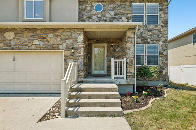 8224 S OAK DR, West Jordan, UT 84081