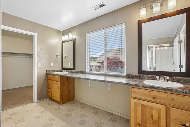 8224 S OAK DR, West Jordan, UT 84081