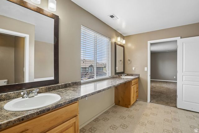 8224 S OAK DR, West Jordan, UT 84081