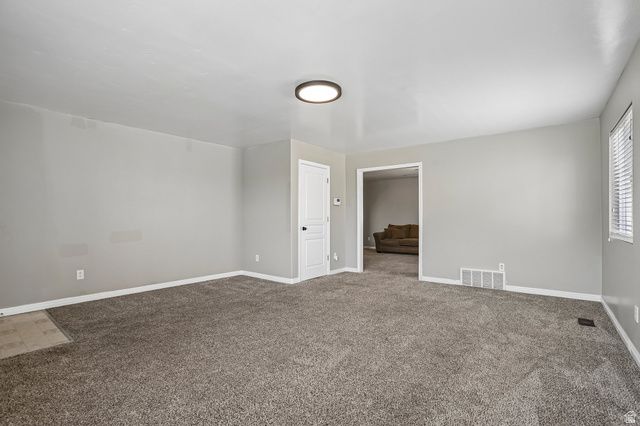 8224 S OAK DR, West Jordan, UT 84081