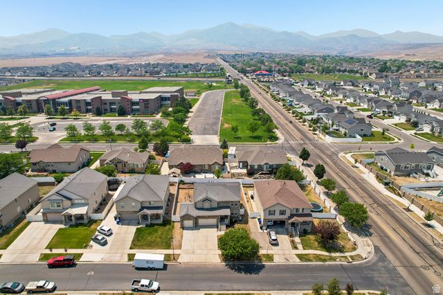 8224 S OAK DR, West Jordan, UT 84081