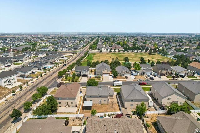 8224 S OAK DR, West Jordan, UT 84081