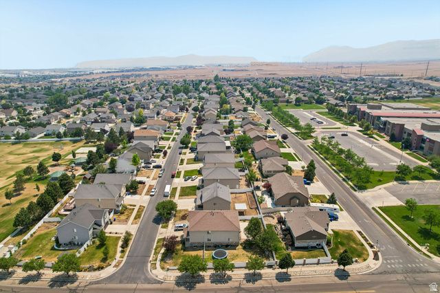 8224 S OAK DR, West Jordan, UT 84081