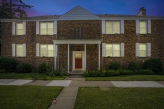 3608 Jackson Street 2E, Bellwood, IL 60104
