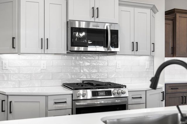 3912 Burnley Drive, West Lafayette, IN 47906